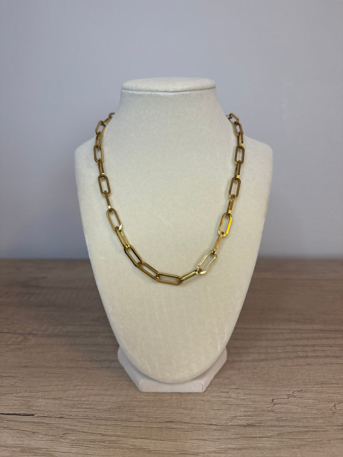 Chunky Paperclip Chain Necklace