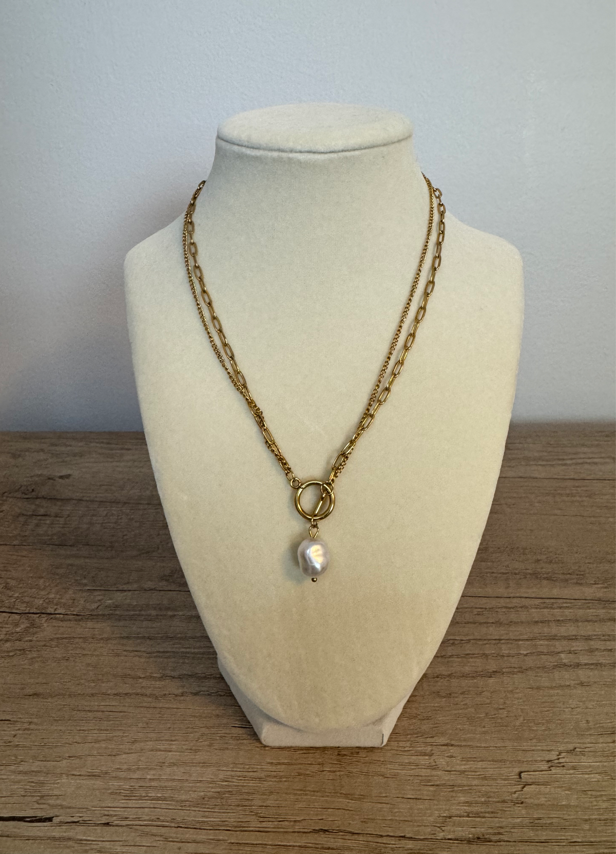 Necklace with Pearl Pendant