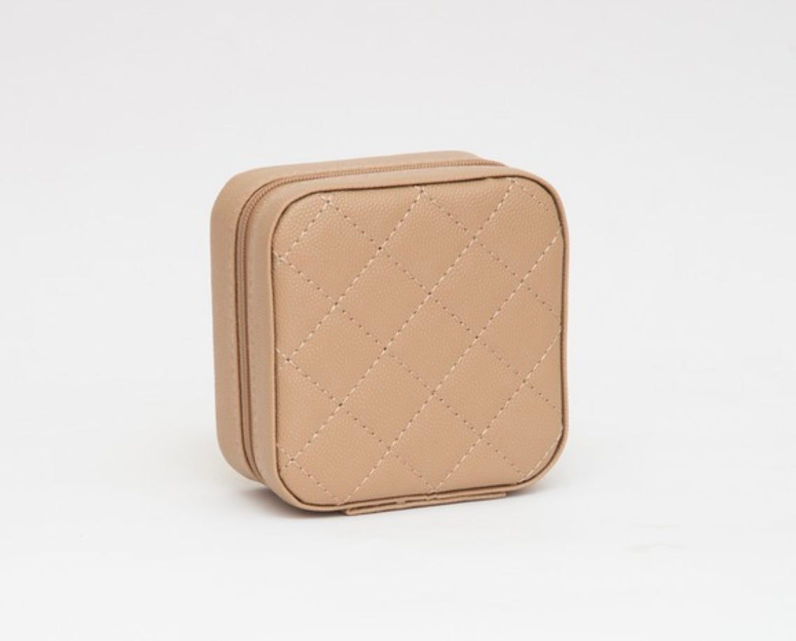 Quilted Travel Jewelry Box