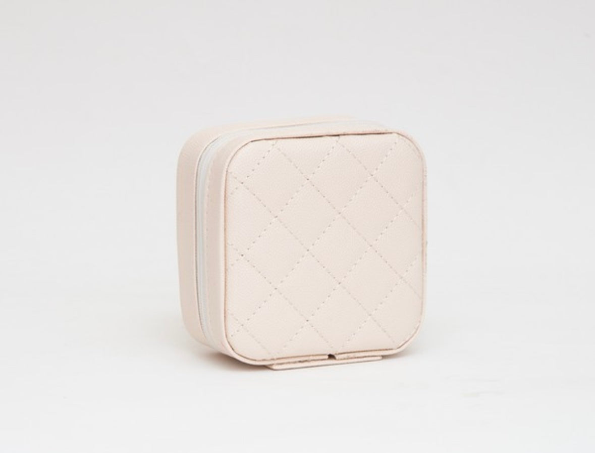 Quilted Travel Jewelry Box