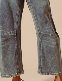 Mid Rise Washed Denim Barrel Jeans