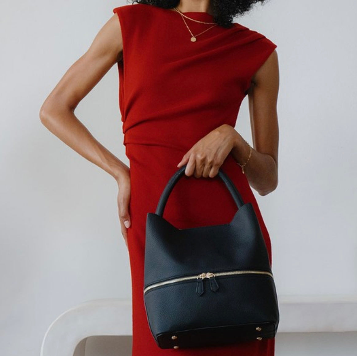 Kenny Bucket Bag - Black