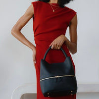 Kenny Bucket Bag - Black